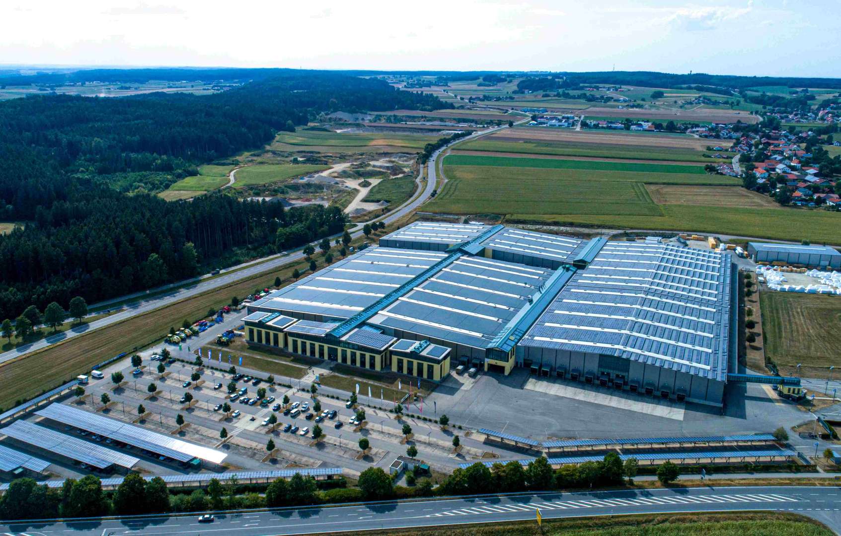 Fliegl_Gewerbepark Fliegl Gewerbepark von oben